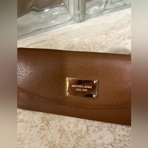 wallet Michael Kors authentic